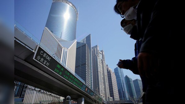 Global stocks rally as COVID-19 vaccines lift hope, dollar eases