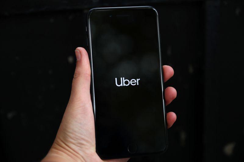 Uber says it is fit and proper in battle to win back London licence