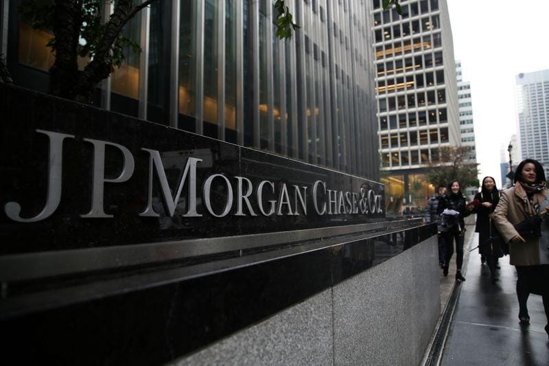 JPMorgan stops paying for junior staff to take Uber rides to work Bloomberg News