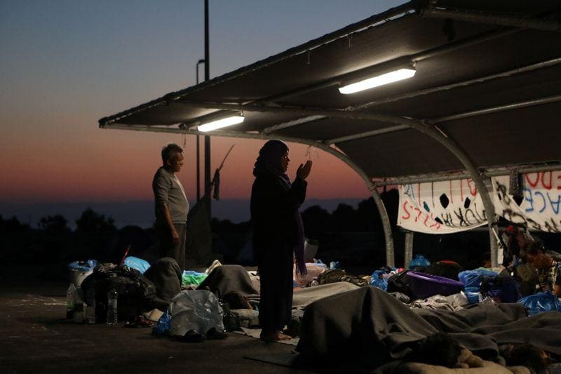 Greece speeds up Lesbos migrants entry into tent camp after fire