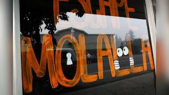 How a 'Hillbilly Brigade' saved an Oregon town from raging wildfires