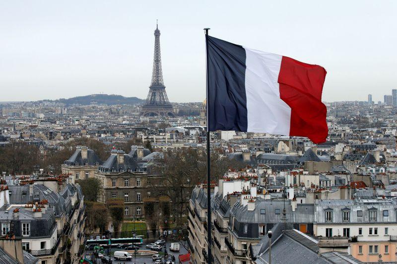France tightens virus measures unveils new danger zones map