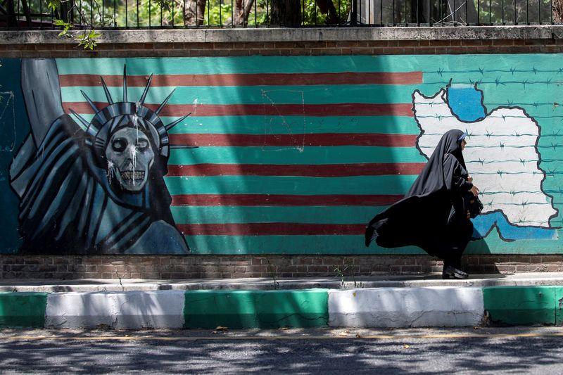 Iran official dismisses US sanctions against judges courts