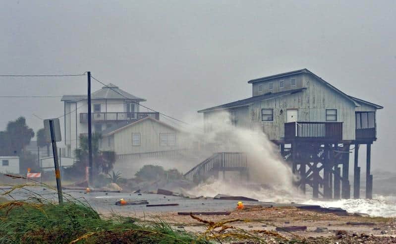Hurricane Michael gathers strength, then bashes Florida Panhandle