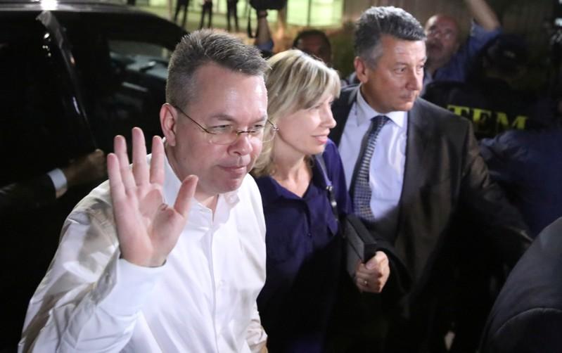 Plane carrying U.S. pastor Brunson leaves Turkey, heads to Germany then U.S. - lawyer Plane carrying U.S. pastor Brunson leaves Turkey, heads to Germany then U.S. - lawyer