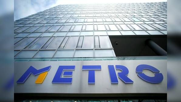 Investor Redos notifies regulators about planned Real acquisition - sources