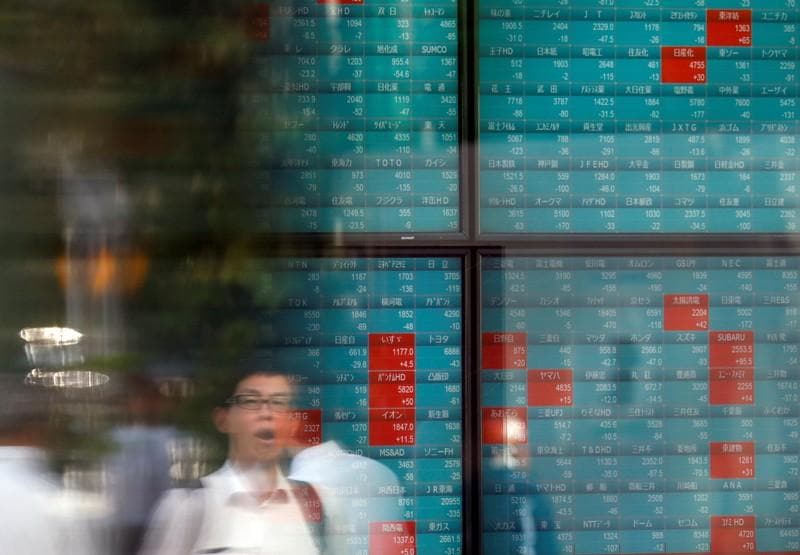 Asian shares cheered by Brexit deal hopes sterling shines