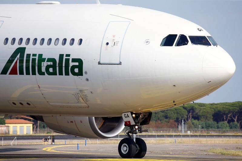 Alitalia rescue hopes rise as Lufthansa looks set to step in