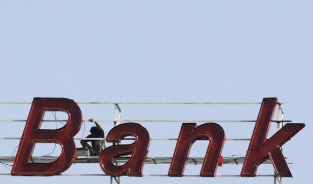 Indian private lenders signal stress in loan book Indian private lenders signal stress in loan book