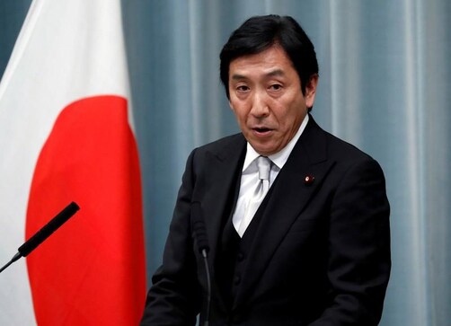 Japan trade minister resigns amid melon donations scandal Japan trade minister resigns amid melon donations scandal