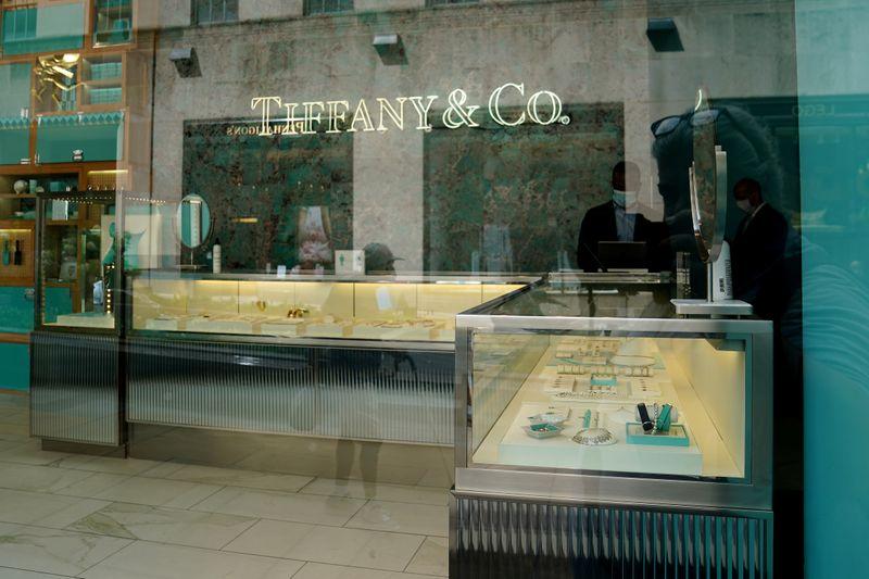 LVMH, Tiffany agree on lower price in takeover deal, sources say LVMH, Tiffany agree on lower price in takeover deal, sources say