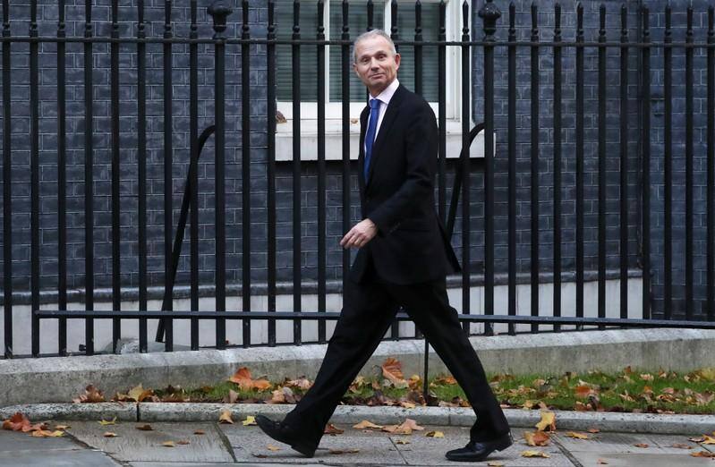 Brexit divorce deal text agreed by EU and UK, May’s ministers to meet