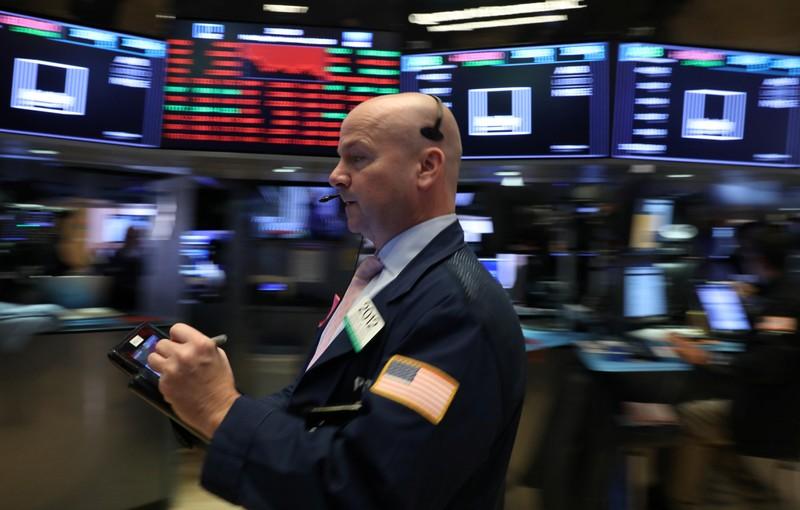 Wall Street tumbles as Apple internet stocks swoon