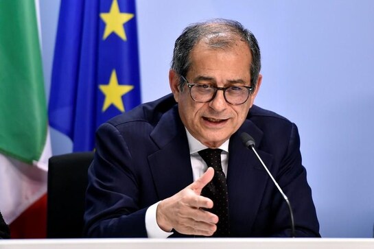 Italy says not changing budget plans as euro partners fret Italy says not changing budget plans as euro partners fret