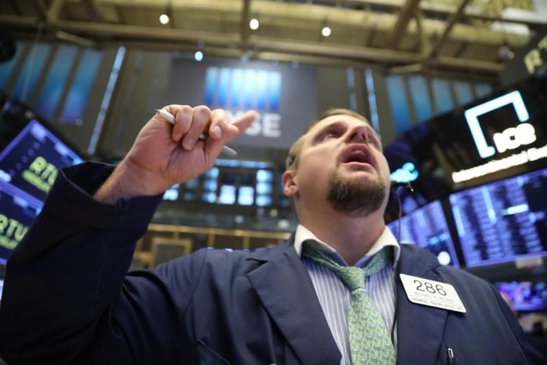 Retail warnings tech tumble hit Wall Street