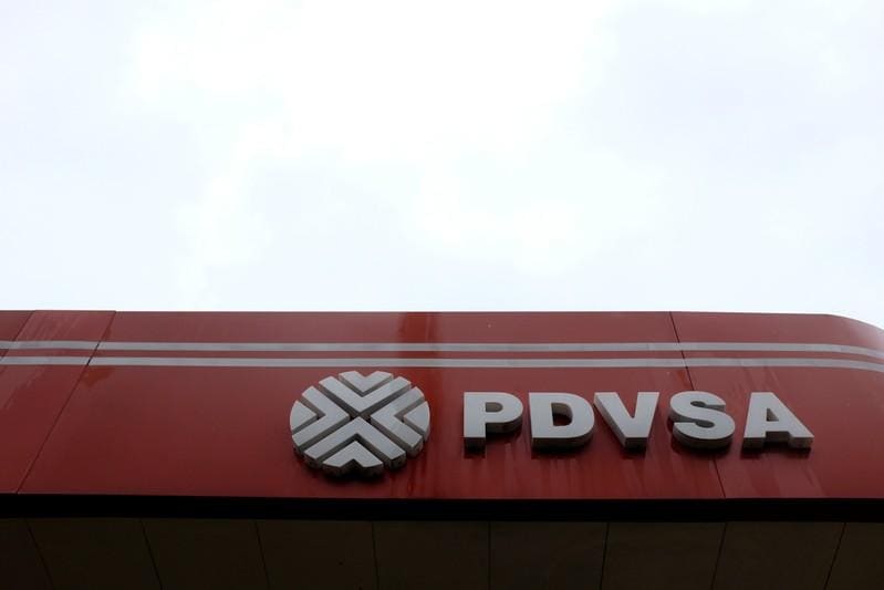 Venezuelas PDVSA resumes work at Jose oil ports dock sources