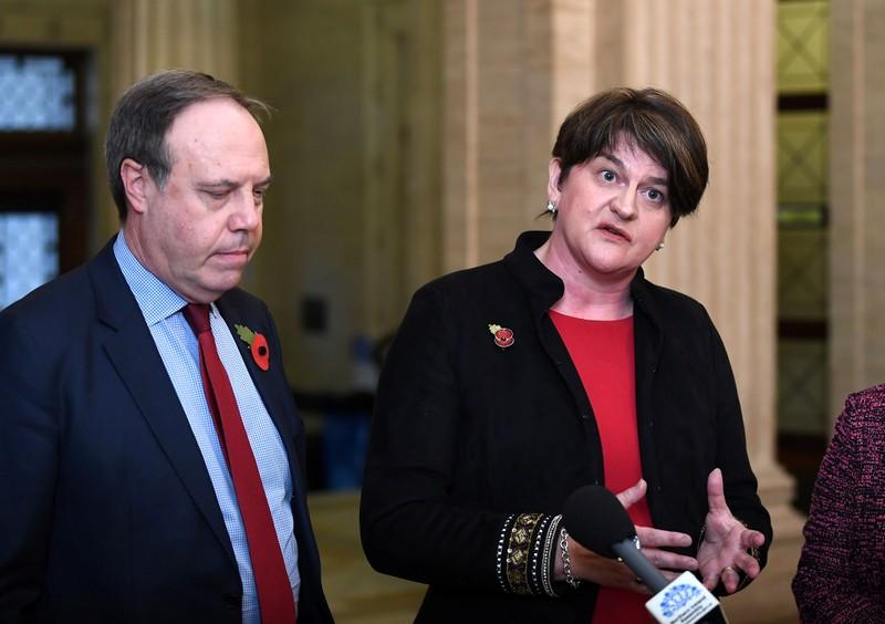 Northern Irish DUP rallies opposition to Mays pitiful Brexit deal