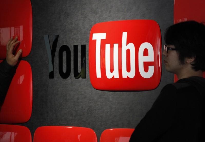YouTube shifts to make new exclusive shows movies free to users