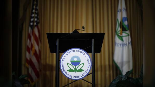 Exclusive: EPA lifts advanced biofuel mandate for 2019, keeps ethanol steady: document