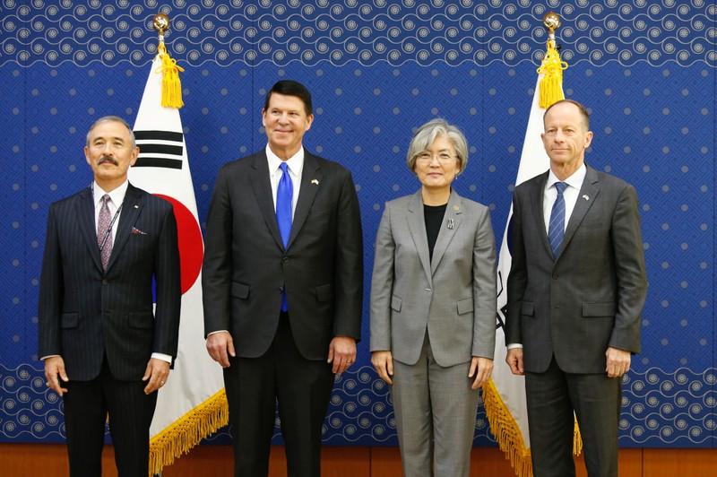 MoonAbe meeting encouraging for SeoulTokyo ties  senior US diplomat