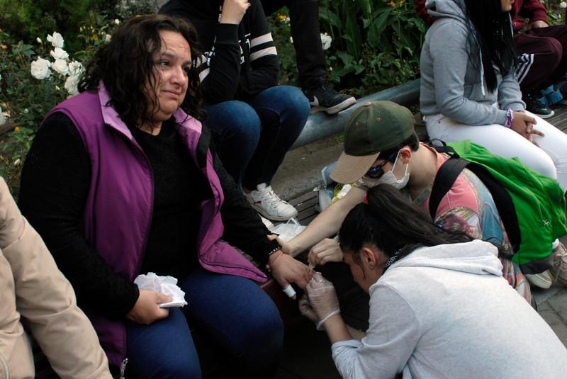 Chilean doctors hit the streets amid violent protests