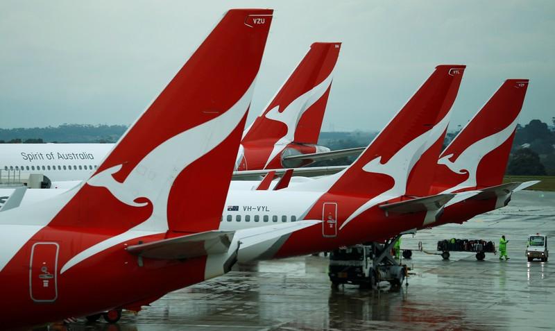 Qantas joins IAG in pledge to slash emissions to counter climate change