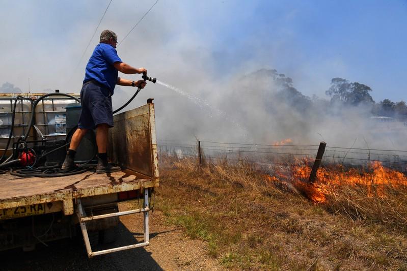 Australian bushfires death toll rises to four Karratha blaze being monitored