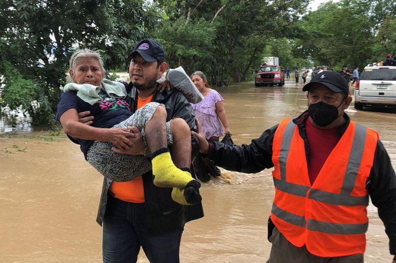 Guatemalan mudslides push storm Etas death toll near 150
