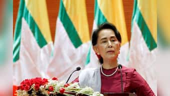 Myanmar's Suu Kyi favored for election win as voters turn out despite coronavirus