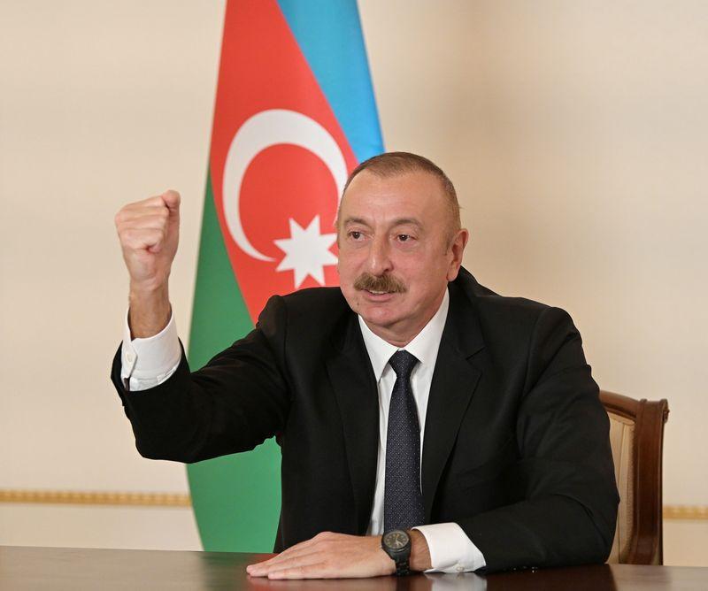 Azerbaijan announces capture of Karabakhs secondlargest city Armenia denies it