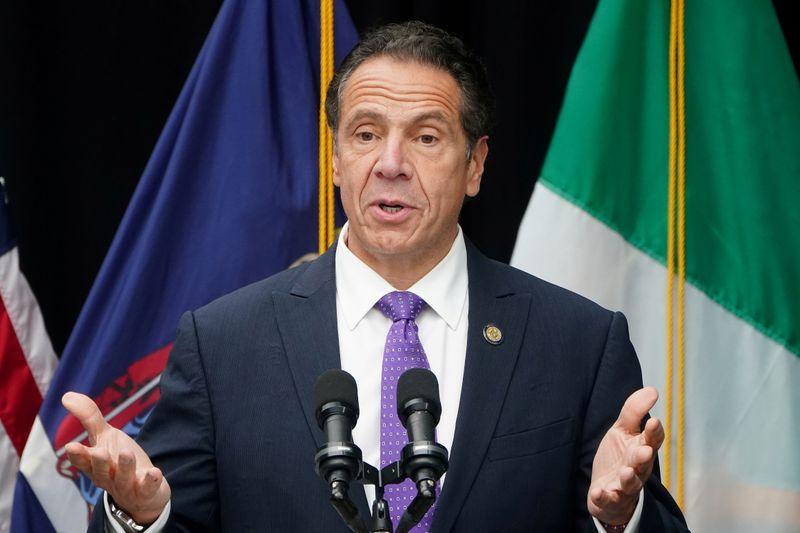 New York governor expects rising coronavirus rates into winter
