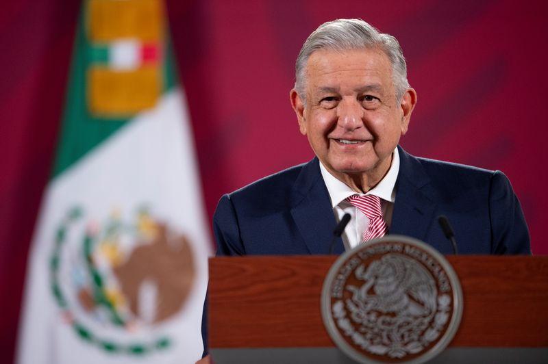 Mexico president moves against subcontracting aiming to end labor abuses