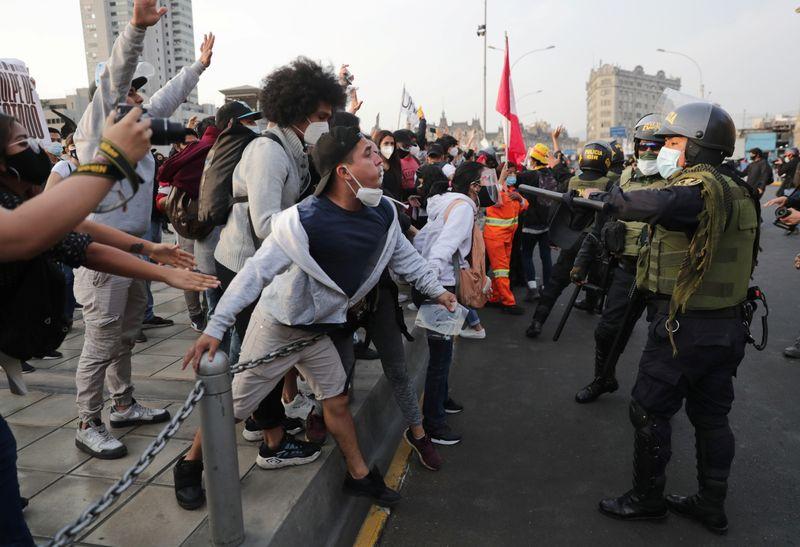Peru interim President calls for calm as protests escalate