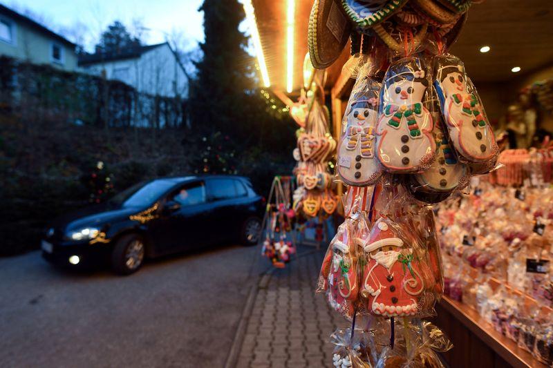 Undaunted by pandemic Bavarian innkeeper opens drivethrough Christmas market