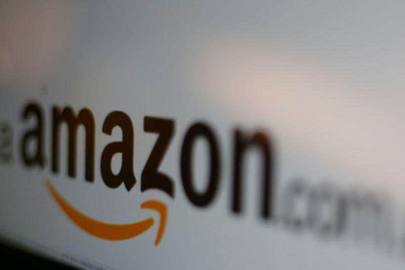 Amazon launches online pharmacy in new contest with drug retail