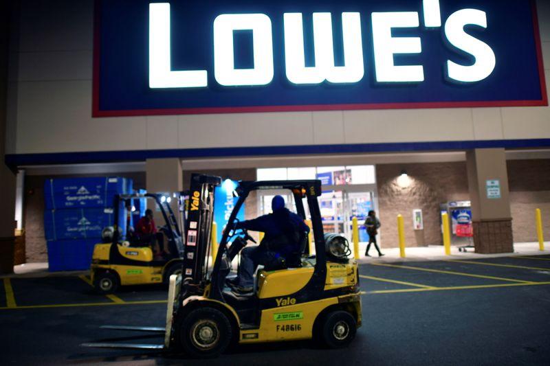 Online investments staff pay weigh on Lowes holidayquarter profit view