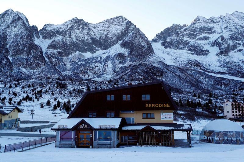Europes ski resorts have mountain to climb to save season amid pandemic