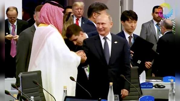 A high-five from Putin and that awkward photograph - Saudi prince's G20 summit