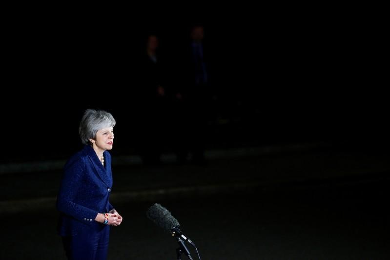 May expects no quick Brexit breakthrough as she seeks EU help