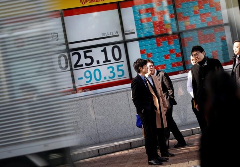 Global Markets Asia stocks shunned as investors flee for safety