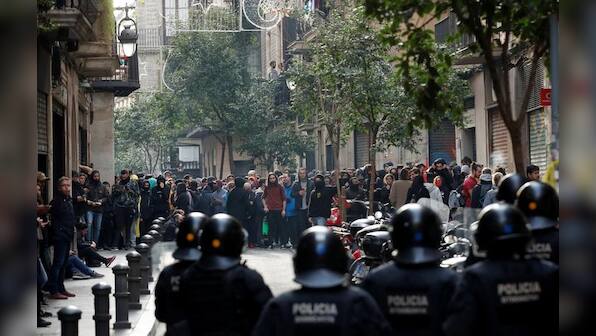 Police arrest Catalan separatists seething at Spanish cabinet visit