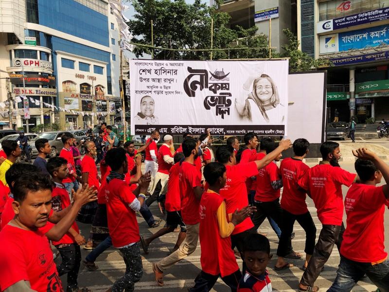 Bangladesh says foreign election observers welcome rejects US criticism