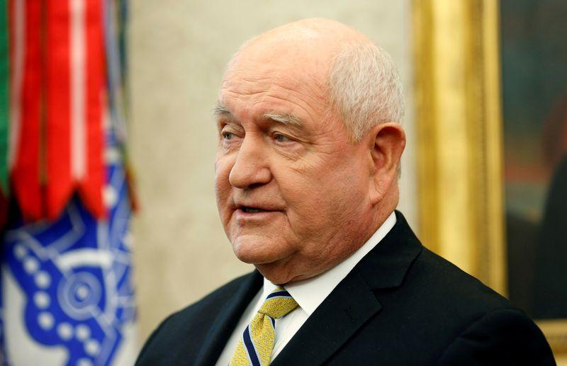 Trump wants movement from China to avoid Dec 15 tariffs  US agriculture secretary