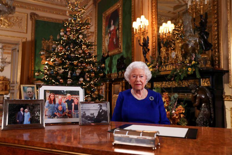 Queen stresses reconciliation after bruising Brexit year