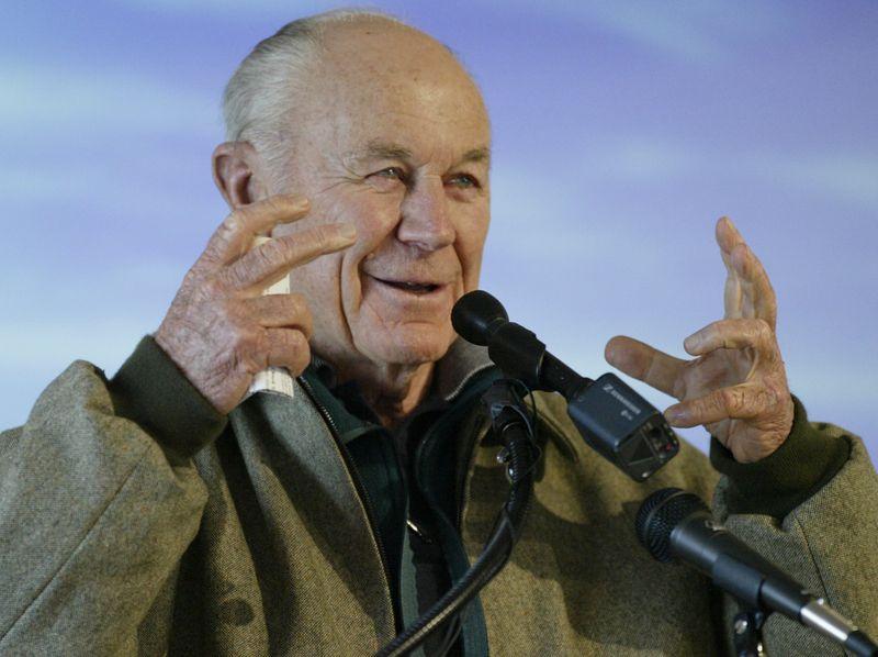 Gen Chuck Yeager Right Stuff test pilot who broke sound barrier dead at 97