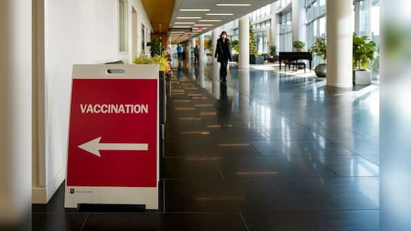 First U.S. COVID-19 vaccine shipments arrive Monday morning - Gen Perna