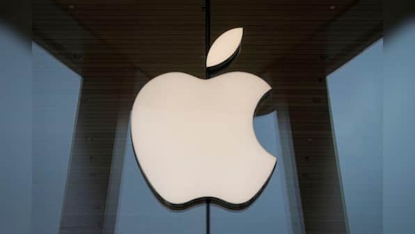 Apple aims to make 30% more iPhones in first half of 2021: Nikkei