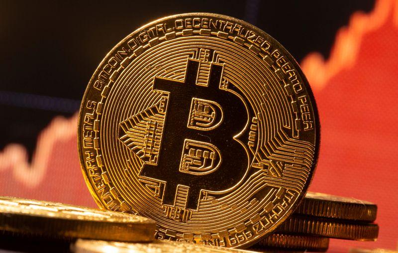 Surging investor interest sends bitcoin to peak past 23000