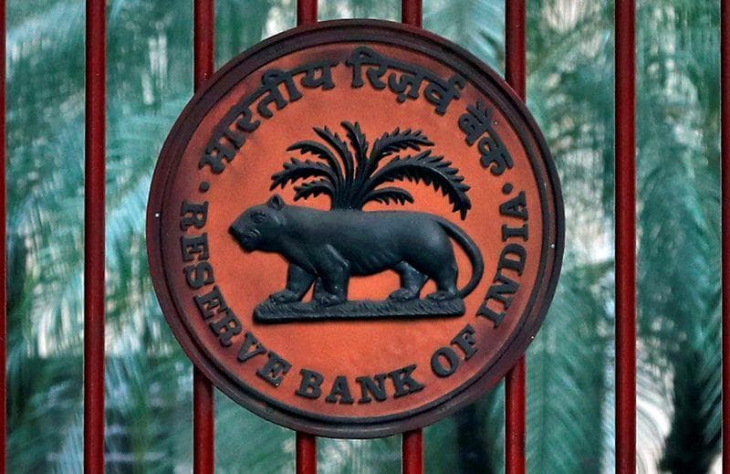 RBI officials back 4 inflation target ahead of review