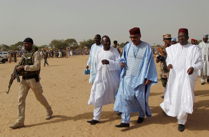 Niger ruling party candidate Bazoum leads early presidential results